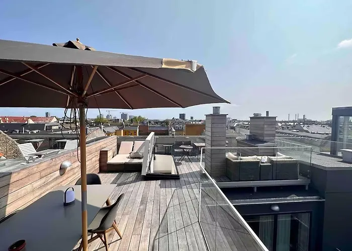 아파트 Penthouse W Rooftop Terrace And Elevator 코펜하겐